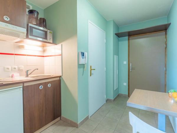 Appart'City Classic La Roche sur Yon Centre : photo 4 de la chambre studio lits jumeaux supérieur