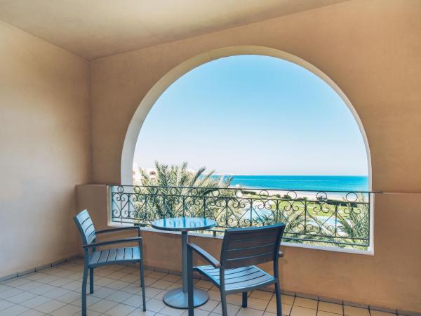 Iberostar Waves Averroes : photo 4 de la chambre hébergement double emplacement prioritaire - vue sur mer