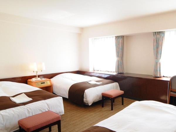 Niigata Toei Hotel : photo 1 de la chambre chambre triple - fumeurs