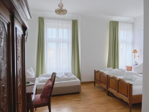 Jahrhunderthotel Leipzig : photo 1 de la chambre chambre triple