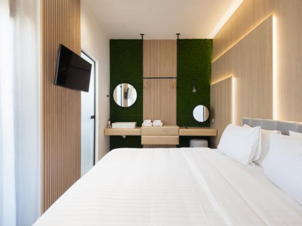 LUX&EASY Athens Metro Suites : photo 2 de la chambre suite maisonnette 2 chambres avec jacuzzi