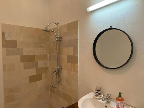 DAR BELDI : photo 8 de la chambre chambre lit king-size - vue sur piscine