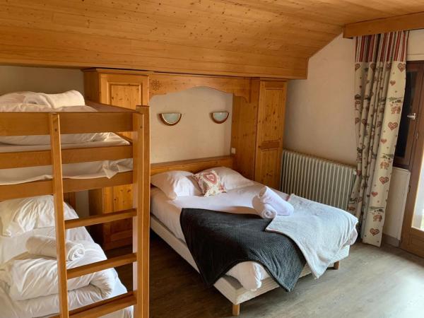 Hotel Le Concorde : photo 4 de la chambre chambre familiale - vue sur montagne