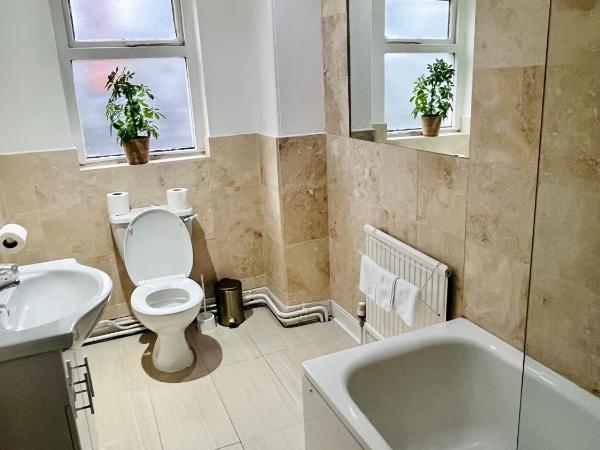 The Blue Piano Guesthouse : photo 3 de la chambre suite 2 chambres