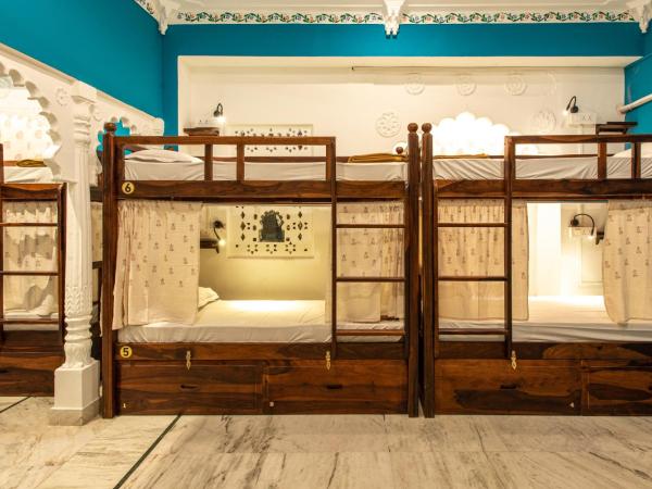 Hostel Mantra : photo 6 de la chambre lit dans dortoir mixte de 10 lits