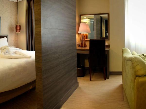 BW Kemayoran Hotel & Convention Powered by Archipelago : photo 1 de la chambre suite junior lit king-size - non-fumeurs