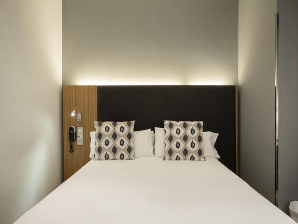 Petit Palace Plaza del Carmen : photo 2 de la chambre petite chambre double