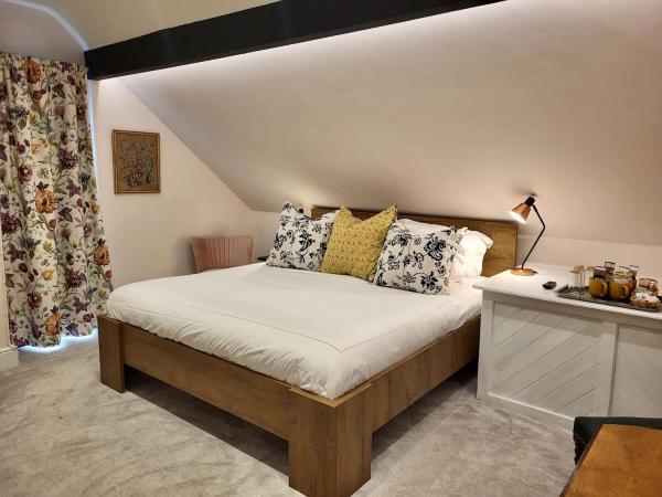 Georges Place : photo 3 de la chambre suite junior familiale