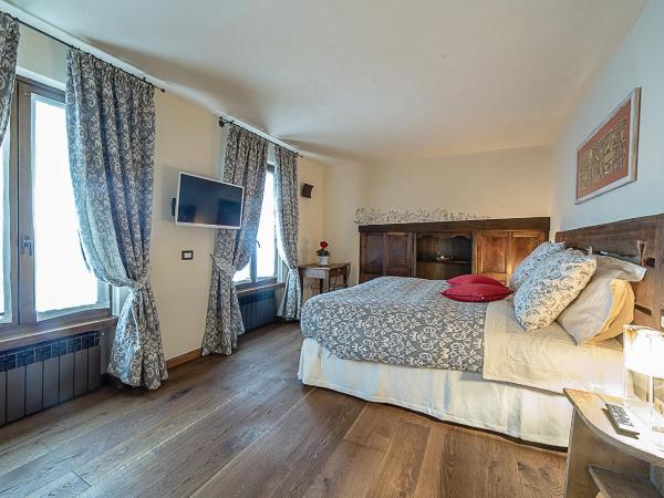 Domus Antica Aosta : photo 8 de la chambre suite