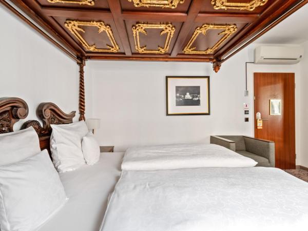 King's Hotel Center Superior : photo 10 de la chambre chambre double club - vue sur cour