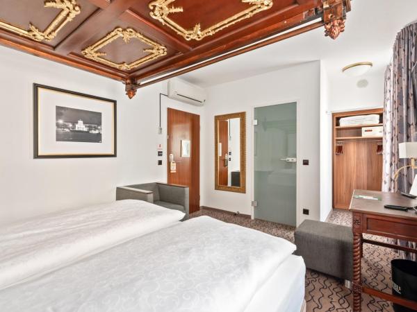 King's Hotel Center Superior : photo 3 de la chambre chambre double club - vue sur cour