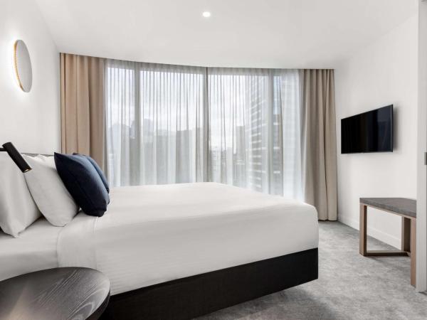 Adina Apartment Hotel Melbourne Southbank : photo 5 de la chambre premier 2 bedroom apartment city view