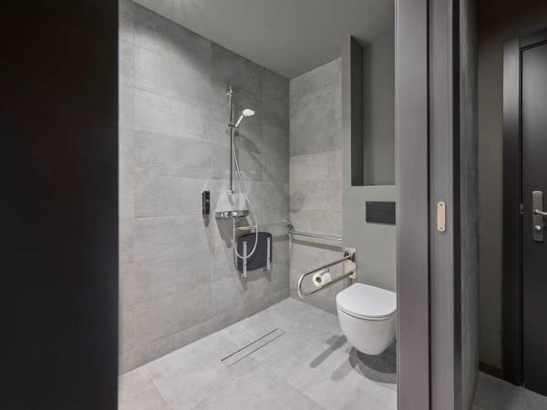 Zleep Madrid Airport : photo 4 de la chambre chambre double - accessible aux personnes à mobilité réduite 