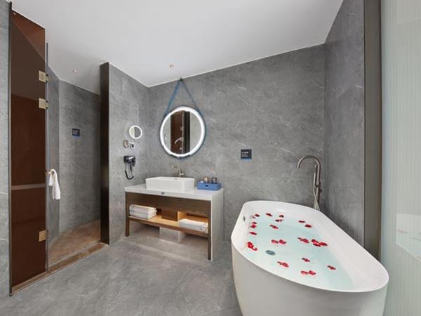 Fengyue Light Shang Hotel Guangzhou Baiyun Airport Store : photo 4 de la chambre suite