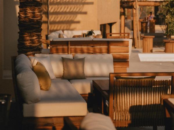 Terra Solis Dubai : photo 2 de la chambre cabine lit king-size orion avec piscine