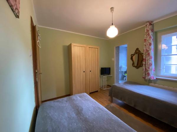 Pod Jeleńcem : photo 4 de la chambre chambre lits jumeaux - vue sur montagne