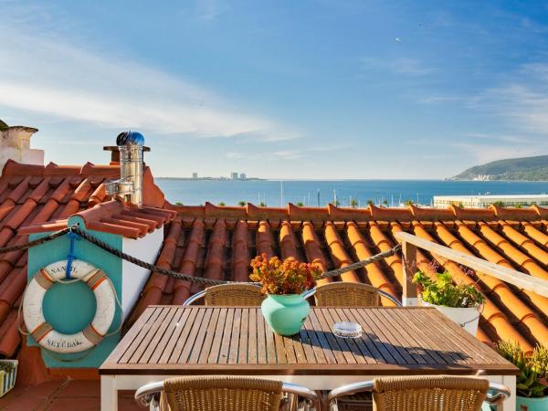 Marina Blue - Apartments & Suites : photo 9 de la chambre chambre double avec terrasse