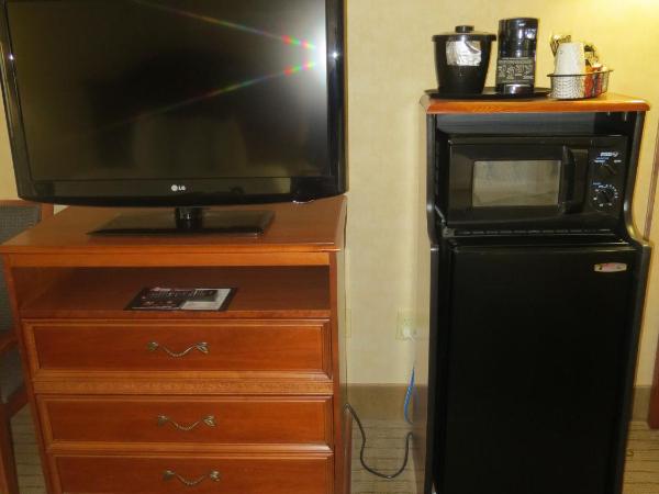 Baymont by Wyndham Indianapolis West : photo 5 de la chambre chambre lit queen-size de luxe – accessible aux personnes à mobilité réduite/non-fumeurs