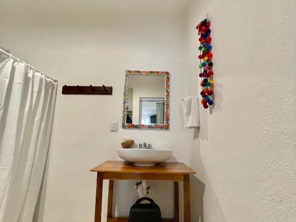 Hotel Villas Colibrí Suites & Bungalows : photo 10 de la chambre suite lit queen-size