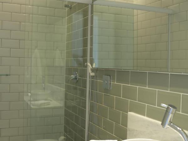 Sugar Loft Apartments : photo 1 de la chambre appartement standard