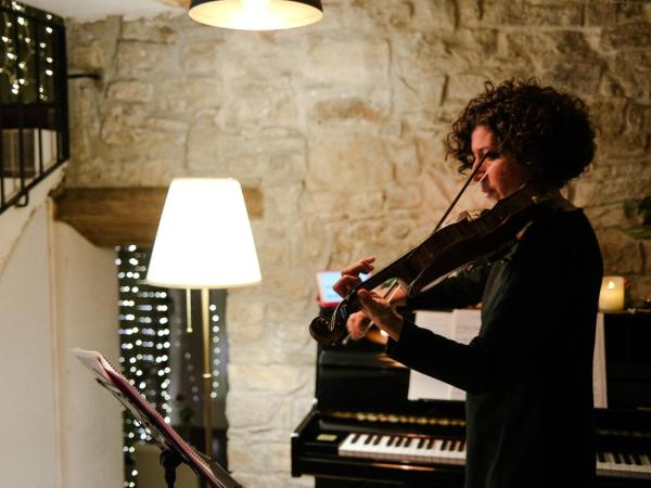El Forn de Freixenet con servicios de un hotel : photo 7 de la chambre chambre double avec salle de bains privative