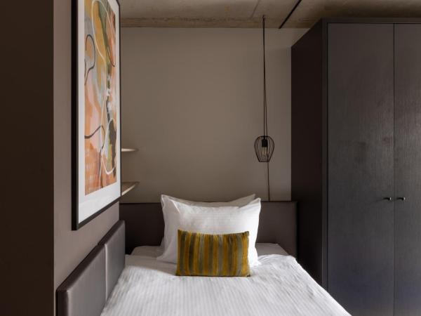 numa I Stark Rooms & Apartments : photo 5 de la chambre medium studio with kitchen and balcony - single bed