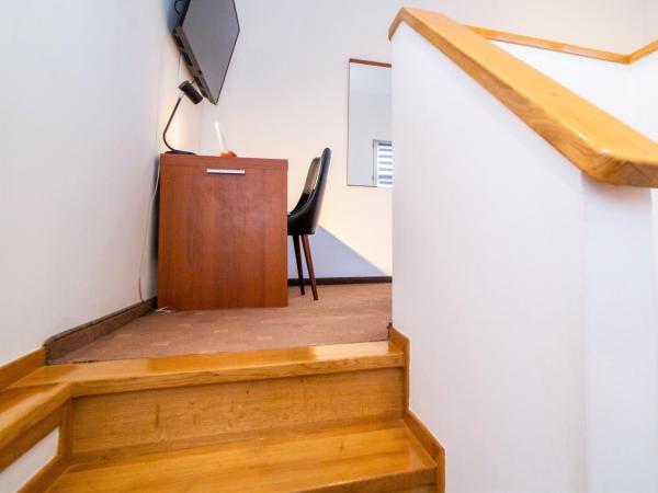 Warsaw Apartments - Apartamenty Sadyba : photo 10 de la chambre suite en duplex