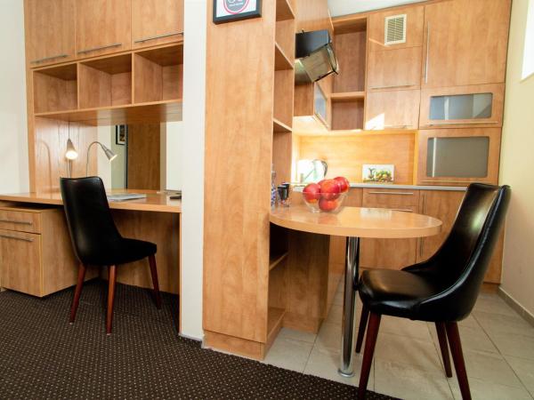 Warsaw Apartments - Apartamenty Sadyba : photo 4 de la chambre studio