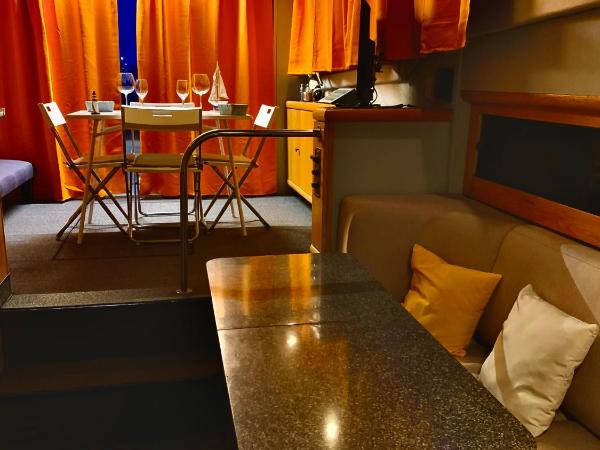 Giorgia House Boat : photo 10 de la chambre mobile home