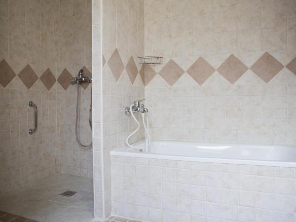 Hostal Palacio del Corregidor : photo 2 de la chambre chambre quadruple