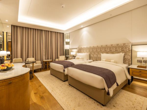 The Leela Bhartiya City Bengaluru : photo 5 de la chambre chambre lits jumeaux