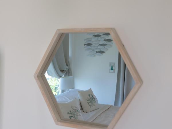 CORALLI DEL PLEMMIRIO : photo 2 de la chambre chambre lit queen-size - vue sur mer