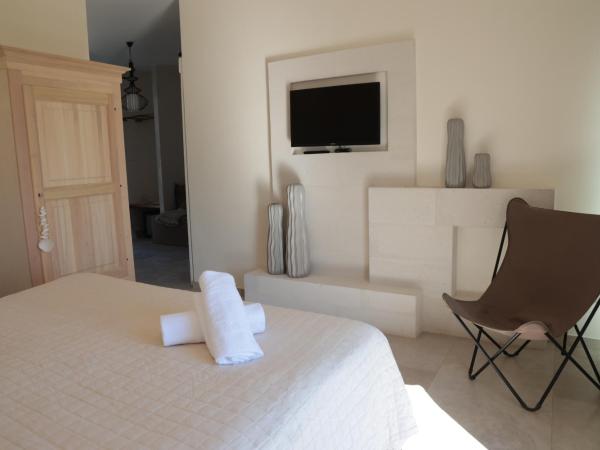 CORALLI DEL PLEMMIRIO : photo 3 de la chambre suite deluxe avec baignoire spa