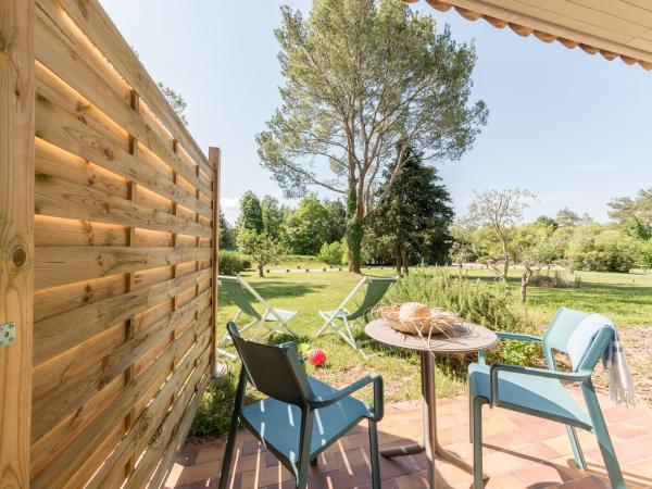 Belambra Clubs L'Isle Sur La Sorgue - Domaine De Mousquety : photo 4 de la chambre appartement 2 chambres