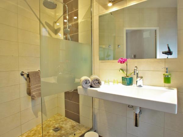 Hôtel Le Quatorze : photo 2 de la chambre chambre double confort