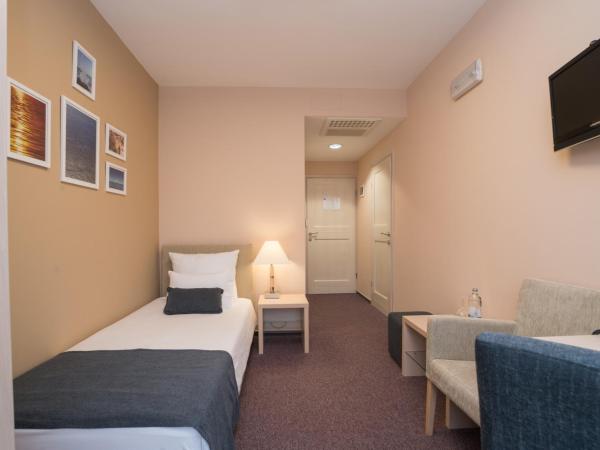 Hotel Zlatna Vala : photo 1 de la chambre chambre simple