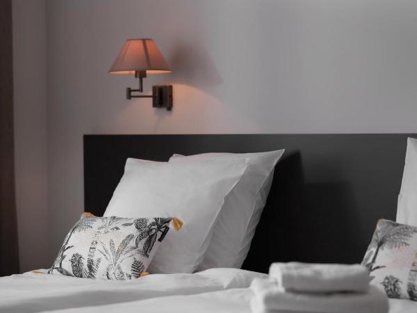 Le 24 Hotel : photo 3 de la chambre chambre lits jumeaux