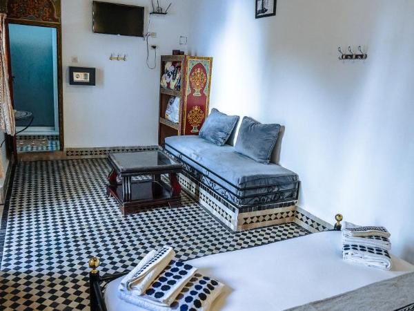 Riad Green House : photo 3 de la chambre chambre double deluxe avec balcon