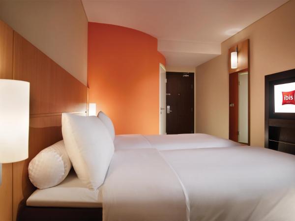 Ibis Surabaya City Center : photo 3 de la chambre chambre lits jumeaux standard