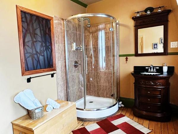 B&B Au Petit Roi : photo 1 de la chambre suite junior – vue sur montagne