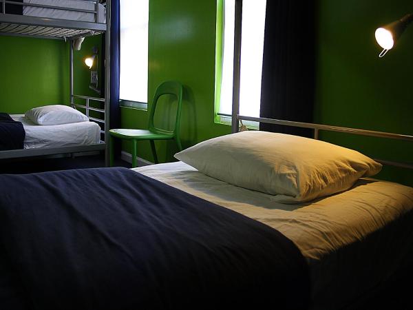 Apple Hostels of Philadelphia : photo 2 de la chambre lit dans un dortoir pour femmes de 18 lits