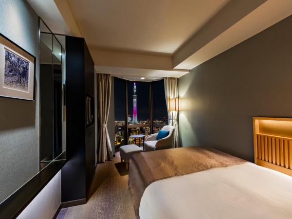 Asakusa View Hotel : photo 1 de la chambre standard double room with skytree side - non-smoking