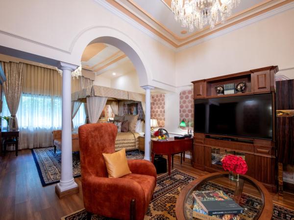 The Claridges New Delhi : photo 10 de la chambre heritage parlour suite