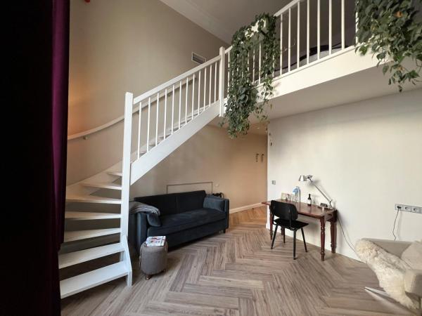 Suitehotel Pincoffs : photo 4 de la chambre chambre double avec mezzanine