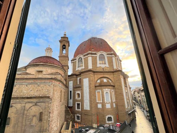 Emerald Palace : photo 1 de la chambre suite - vue sur ville