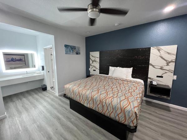 Grand Villa Inn Galleria : photo 5 de la chambre chambre lit king-size - non-fumeurs