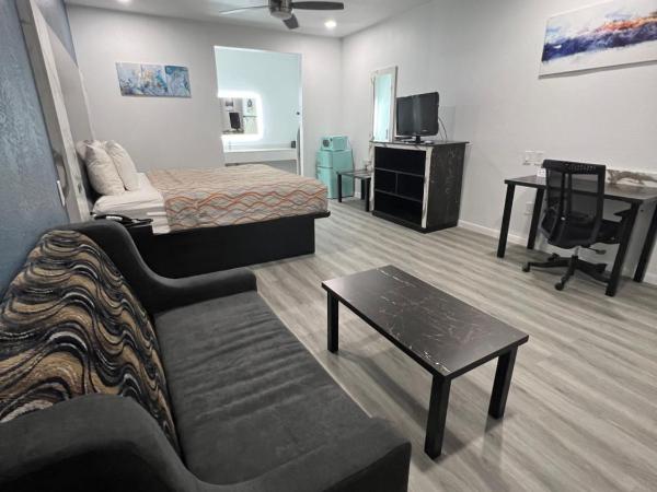 Grand Villa Inn Galleria : photo 6 de la chambre chambre lit king-size - non-fumeurs