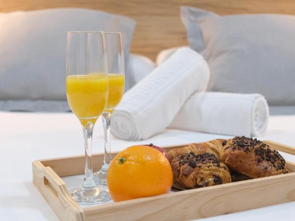 Urban Rooms Alicante : photo 8 de la chambre chambre double standard avec salle de bains commune