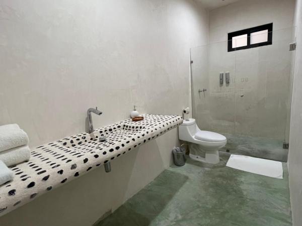 Corazon De Jade Tulum : photo 3 de la chambre room with two king beds with street view and private bathroom