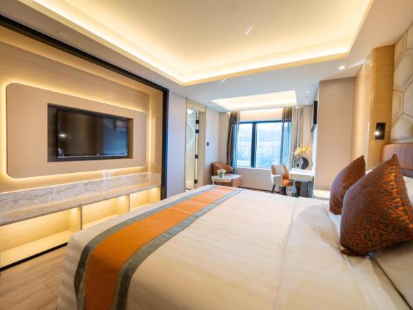 Hotel Golden Dragon : photo 7 de la chambre suite